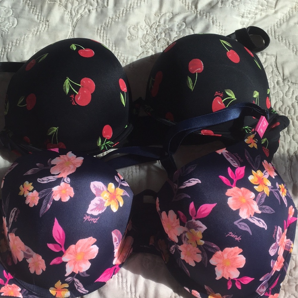 Victoria Secret Never Worn 36D Bras